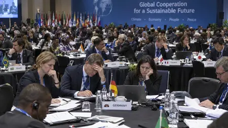 Klimatický panel IPCC se neshodl. Státům hrozí zpoždění dat pro rok 2028